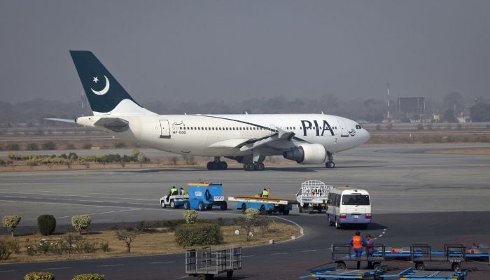 PIA privatisation: Shortlisted bidders to start due diligence in Karachi